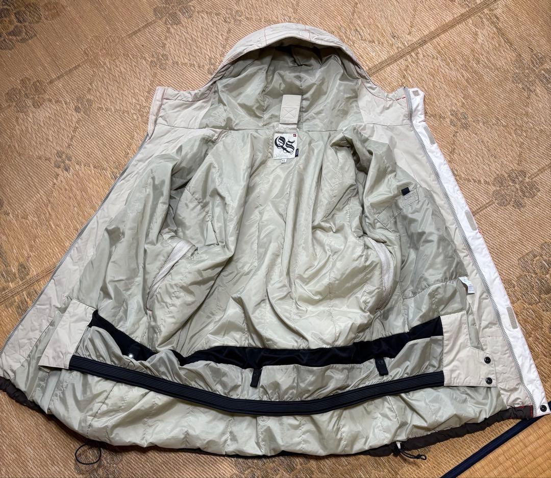 Quiksilver XL スノーボードウェア　上下セット＋α