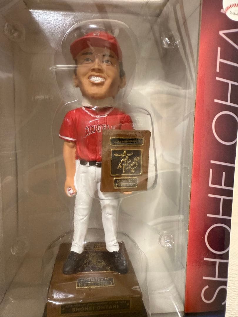 【新品未開封】大谷翔平 新人王 ルーキーオブザイヤーボブルヘッド