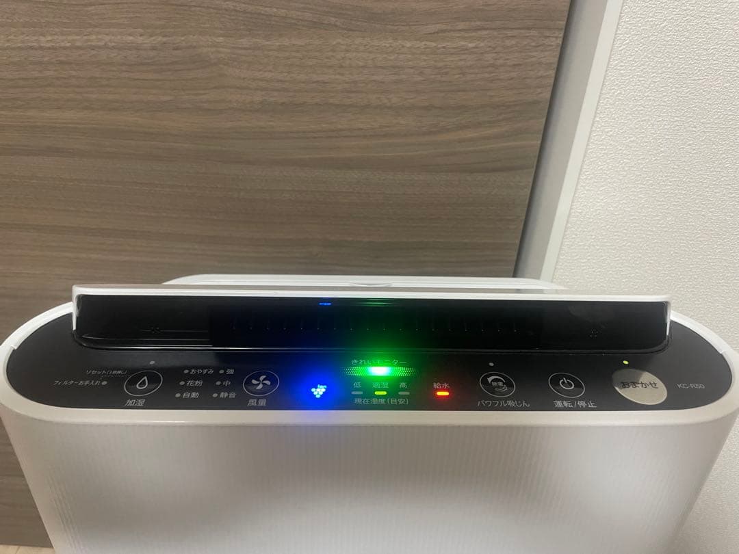 【2024年製】SHARP加湿空気清浄機　KC-R50-W