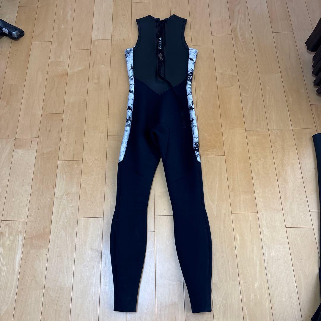 shinya.5047 様 BILLABONG ロングジョン タッパー セット - メルカリ