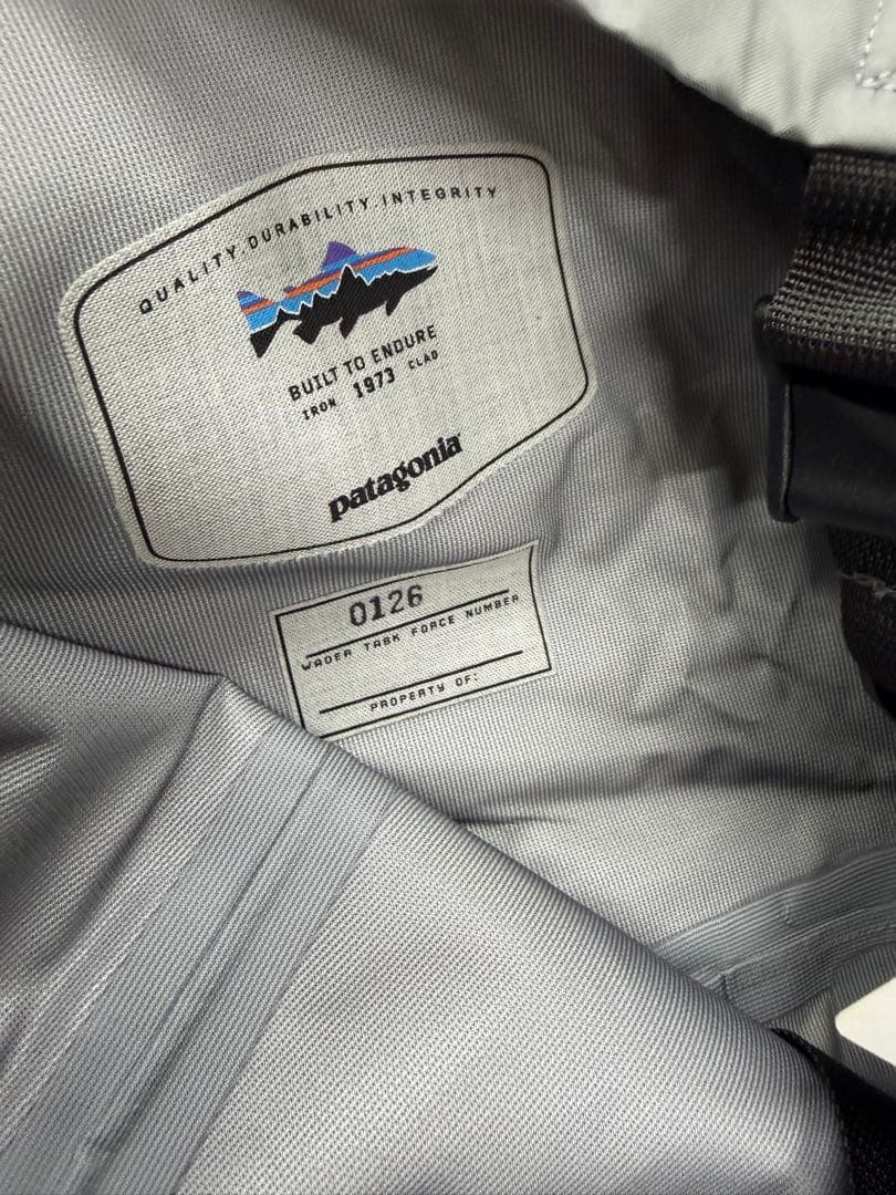 【未使用】パタゴニア　ウェーダー　SP16 0126 サイズM