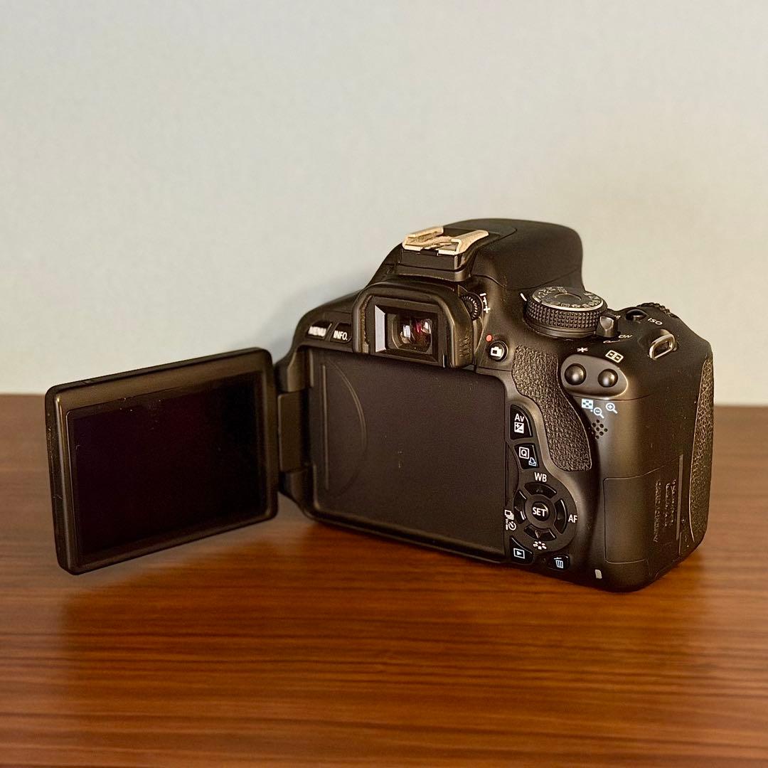 Canon EOS Kiss X5 本体 BODY マニュアル本SDカード付 販売 中