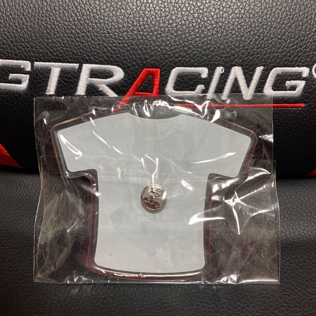 名古屋グランパス ガチャガチャ 2017ユニフォームピンバッジ 特大