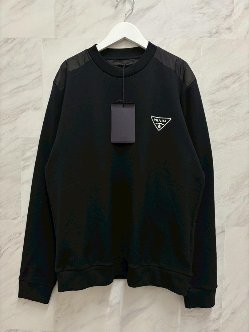 PRADA プラダ トレーナー 黒 トライアングルロゴ 新品未使用 - メルカリ