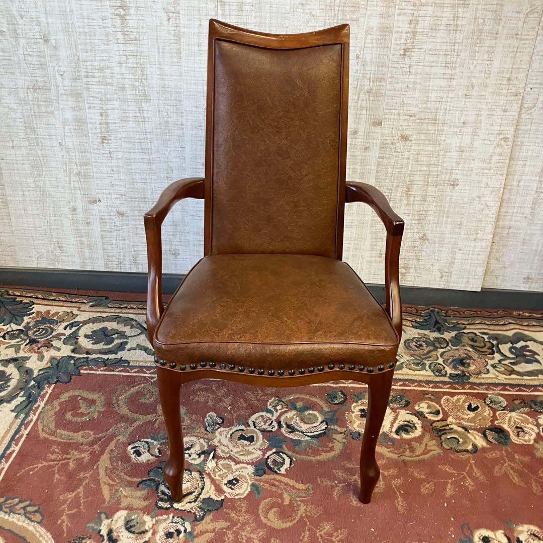 ①北欧レトロ マルニ 木製椅子 鋲打ちダイニングチェア ロビーチェアアームチェア