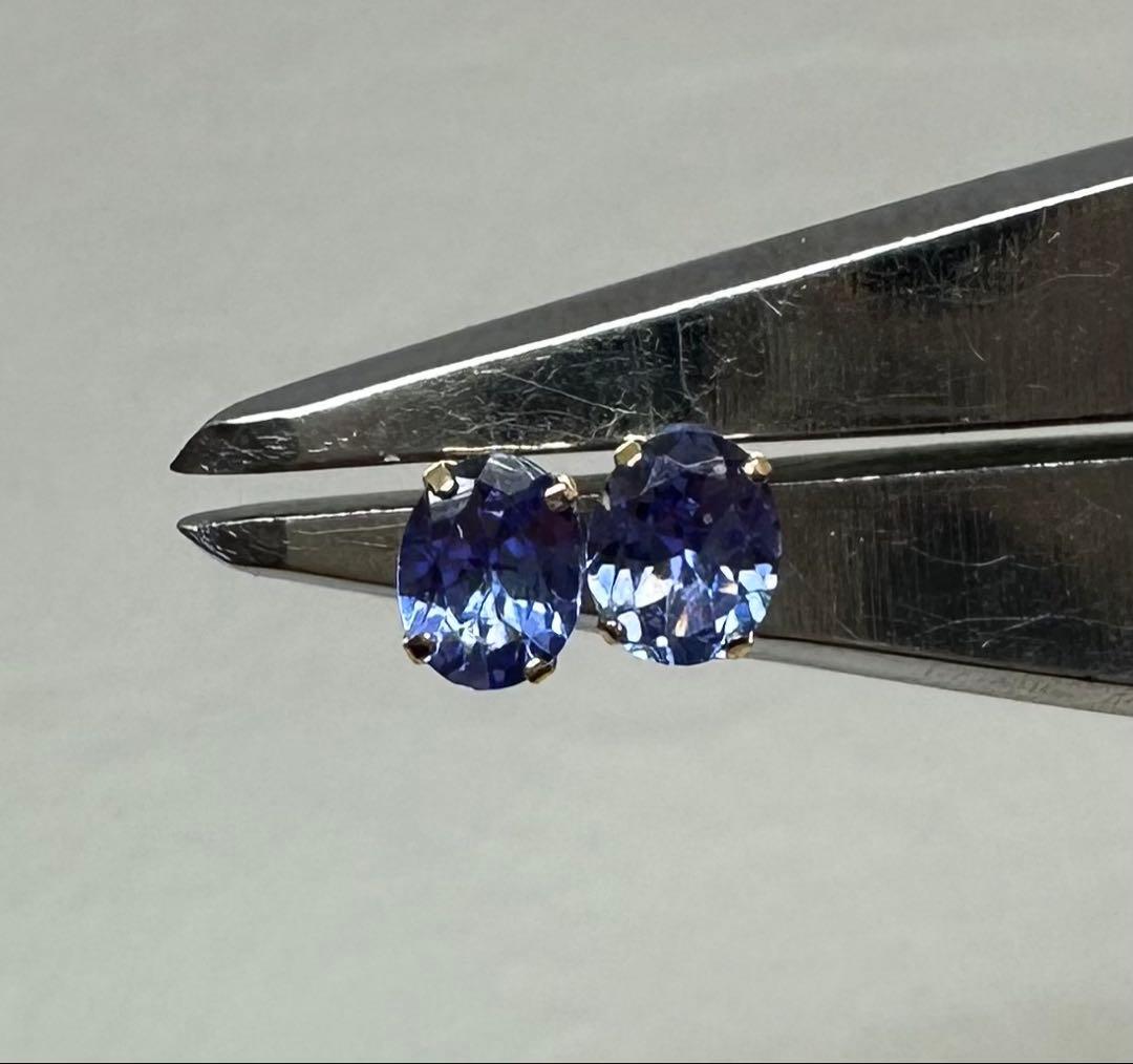 【Thank youセール！】K18　４x５オーバルピアス！タンザナイトを使用！