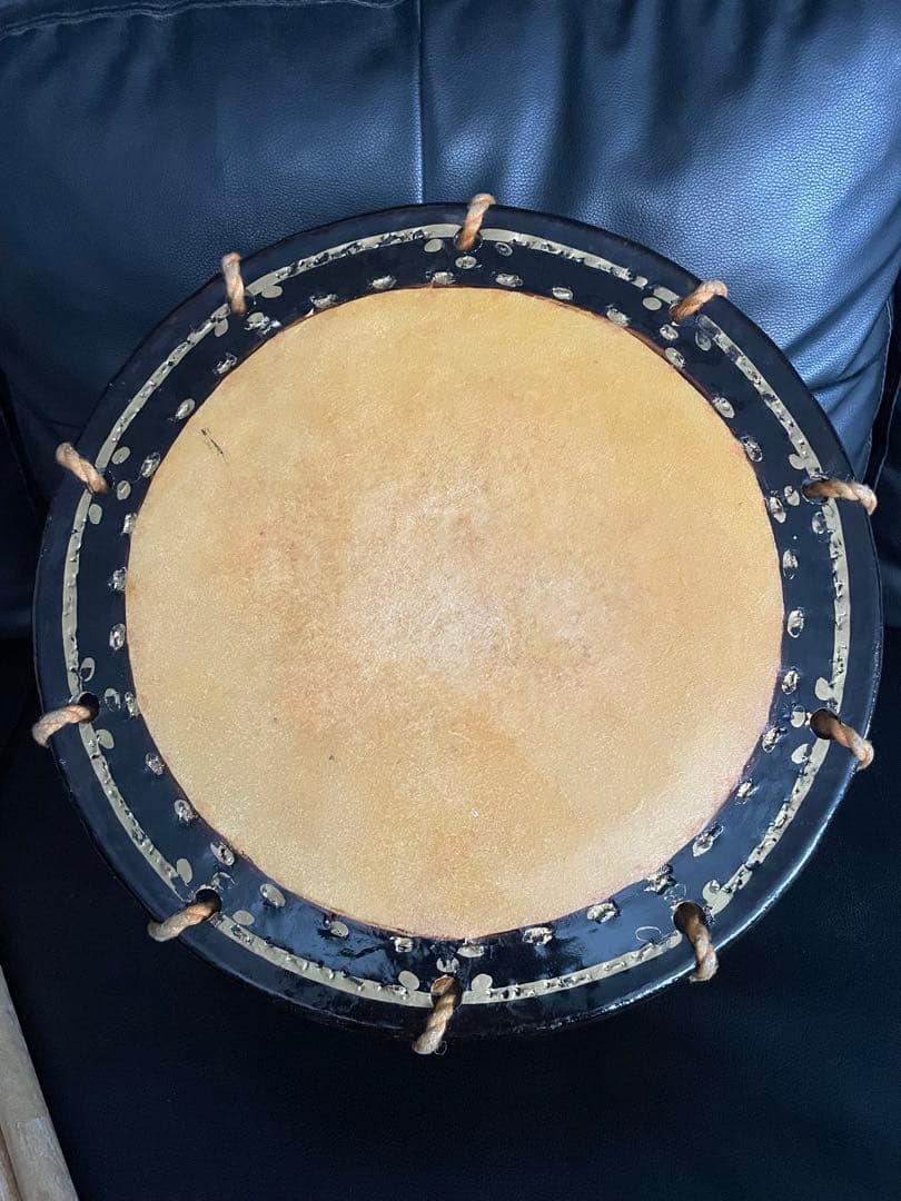 【良品】締太鼓 紐締め 平太鼓 和太鼓　バチ付き