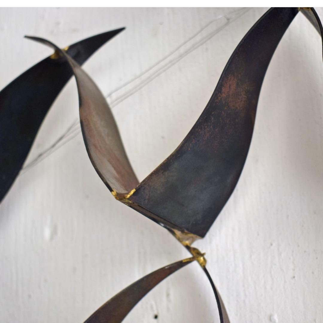 金属製の鳥のオブジェ　アンティーク　壁飾り