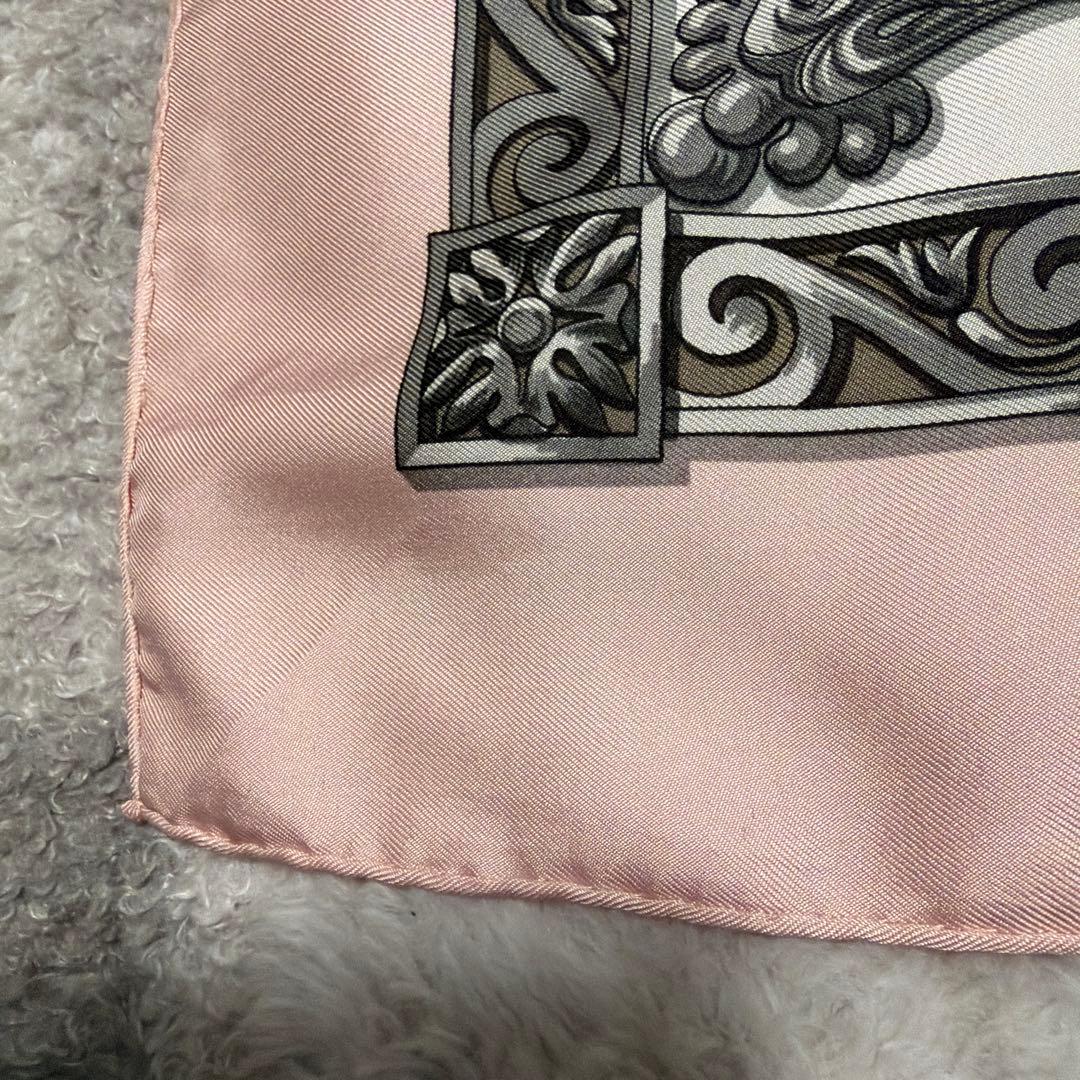 エルメス　スカーフ　カレ90 馬　ピンク