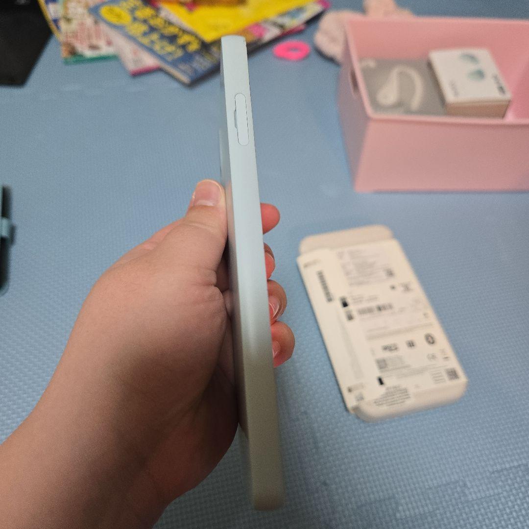 Sony Xperia 10 VI 本体と箱 簡単な説明書のみ