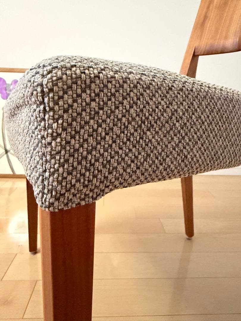 【カリモク家具】　ダイニングチェア③