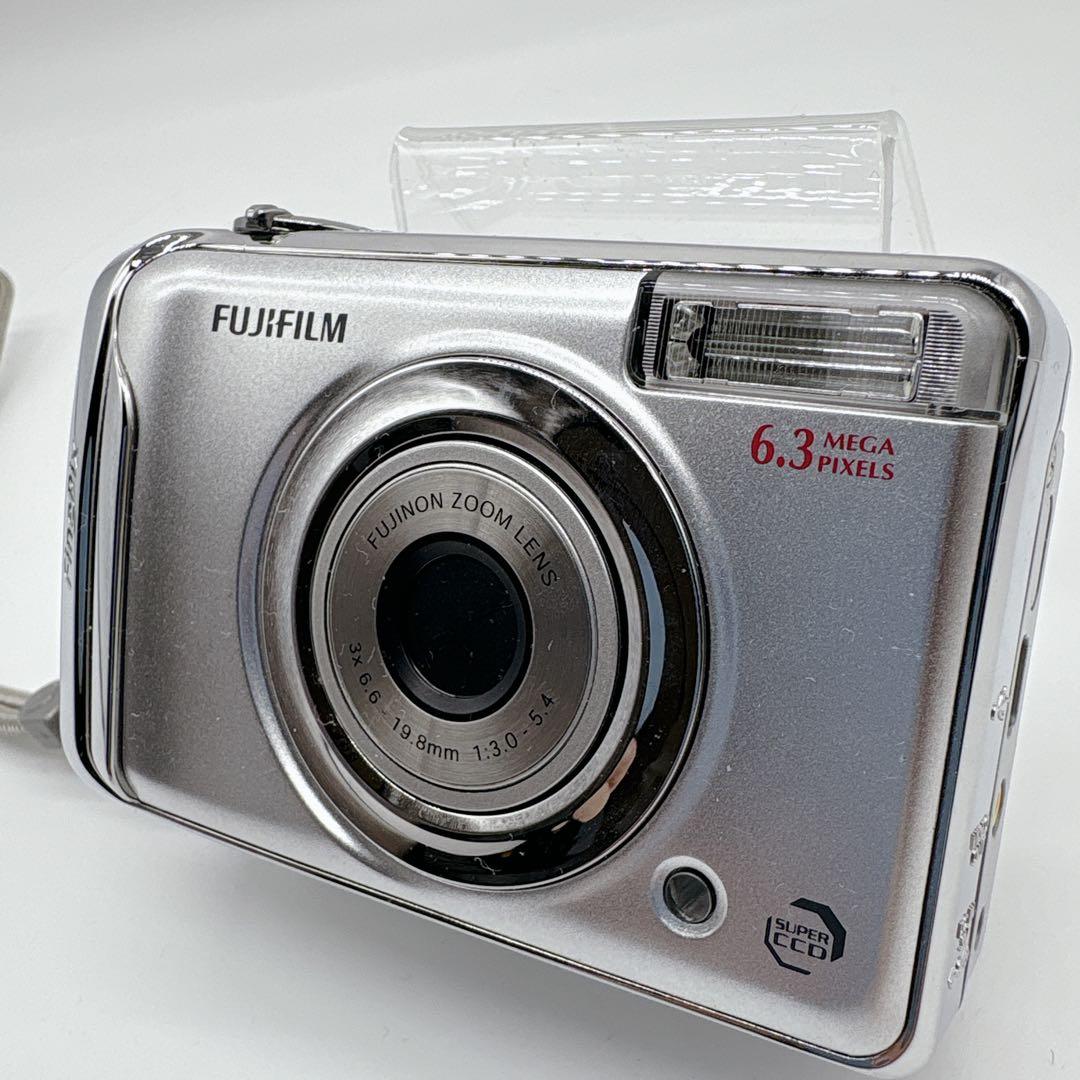 FUJIFILM FinePix A610 デジタルカメラ 単三電池使用