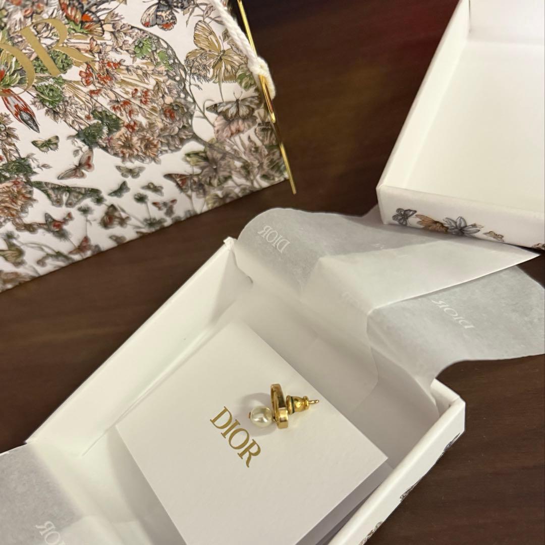 Dior ゴールド パール ピアス(片耳用)