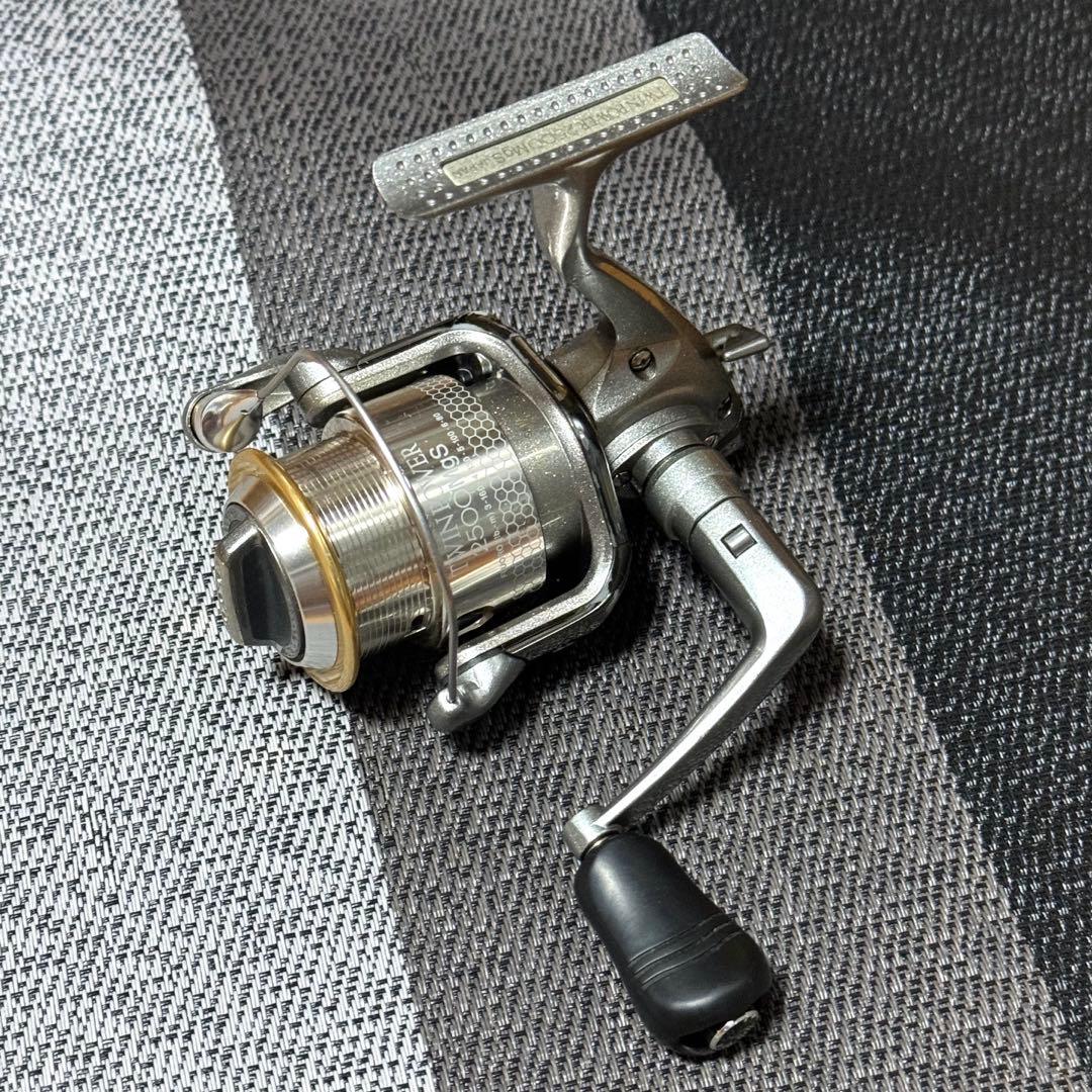 シマノ 00ツインパワー 2500Mgs