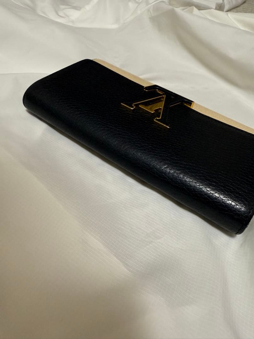 ルイヴィトン ポルトフォイユ・カプシーヌ バイカラー