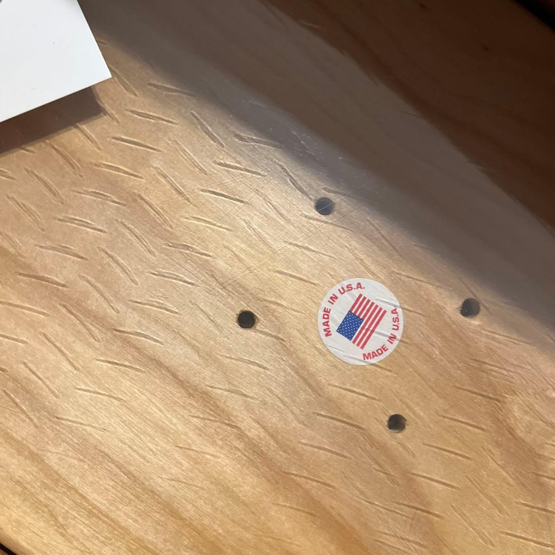 【新品】Minions × VERDY 限定　スケートボードデッキ ミニオン