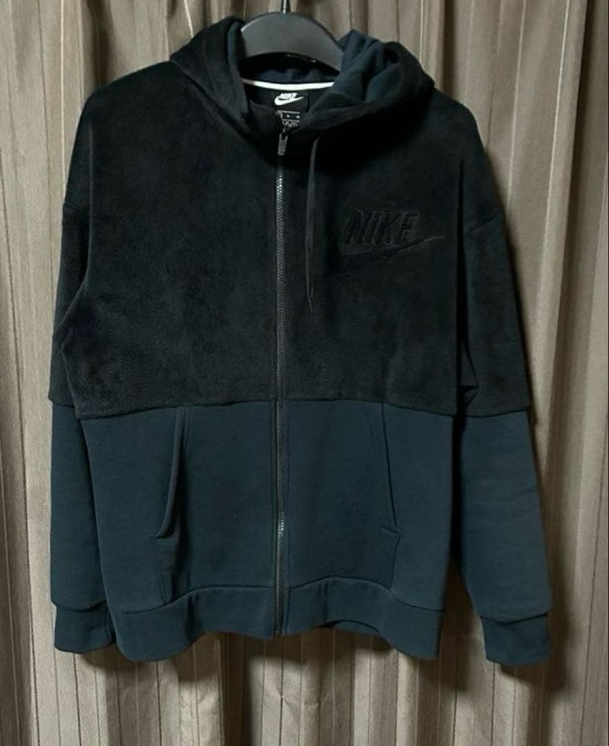 NIKE ジャージ　セットアップ　ナイキ　ＸＬとＬサイズ