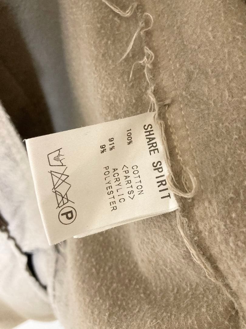 SHARE SPIRITのフード付きコート
