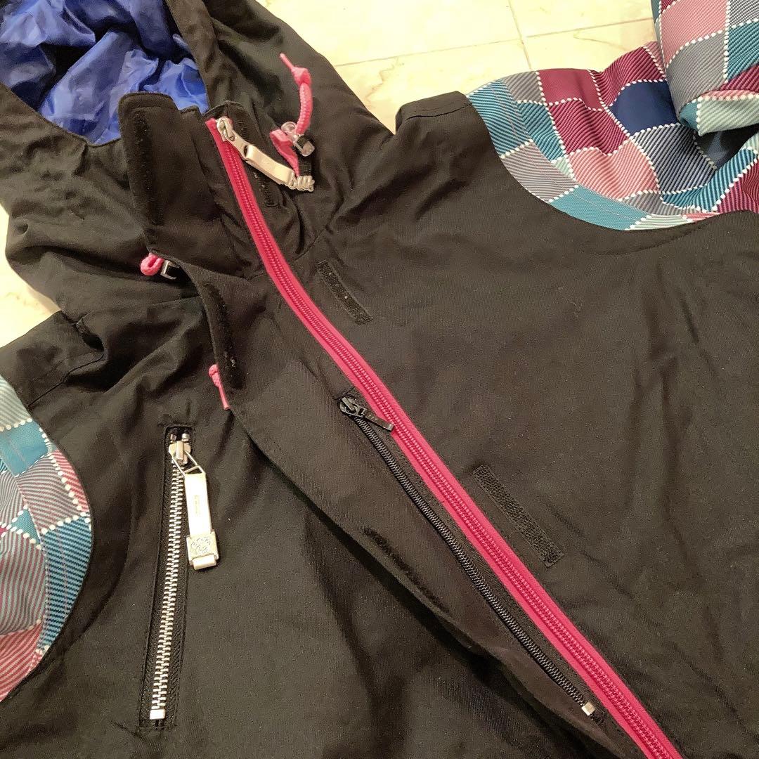 スノーボードウェアスキーウェア　swivel 上下セット