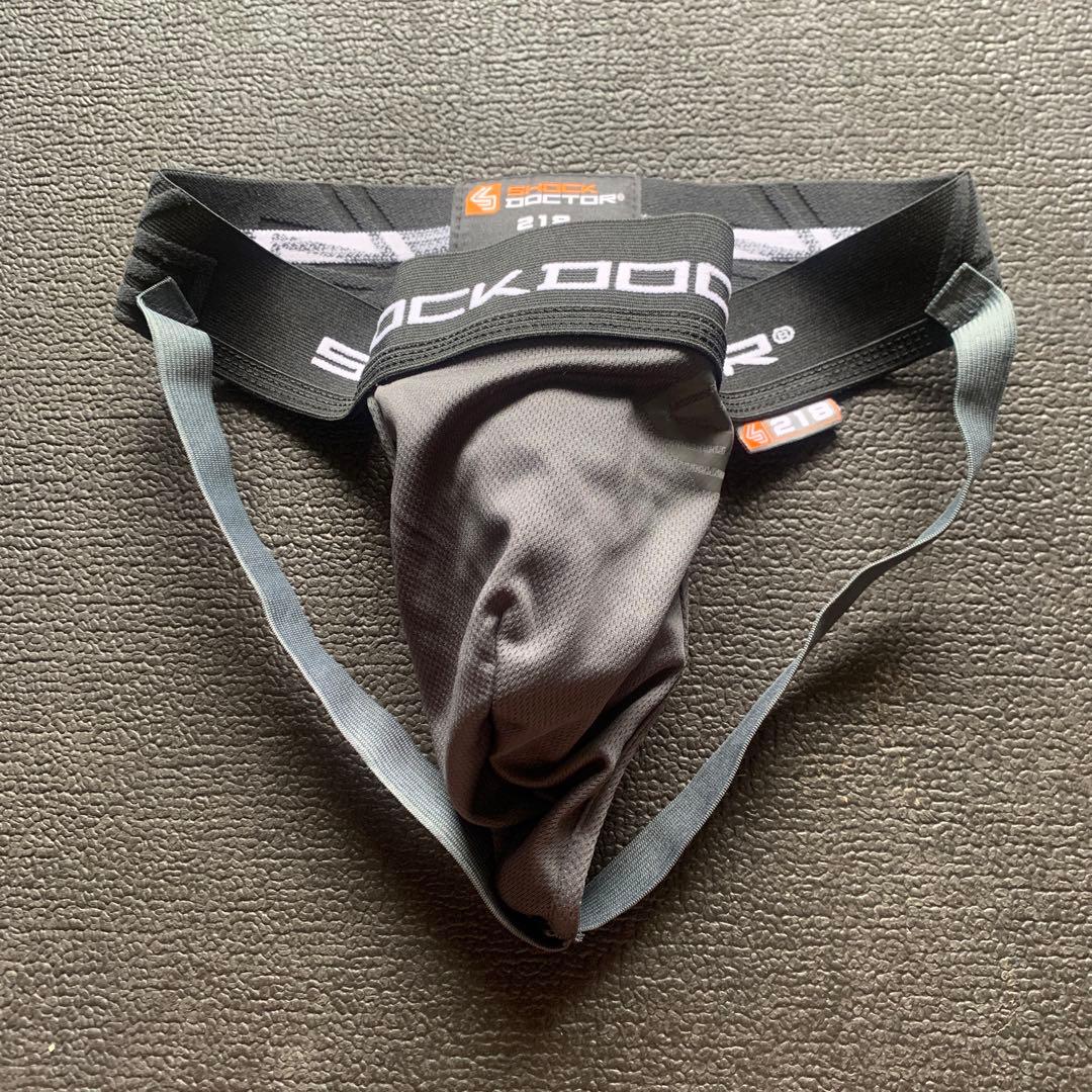 ファウルカップとケース