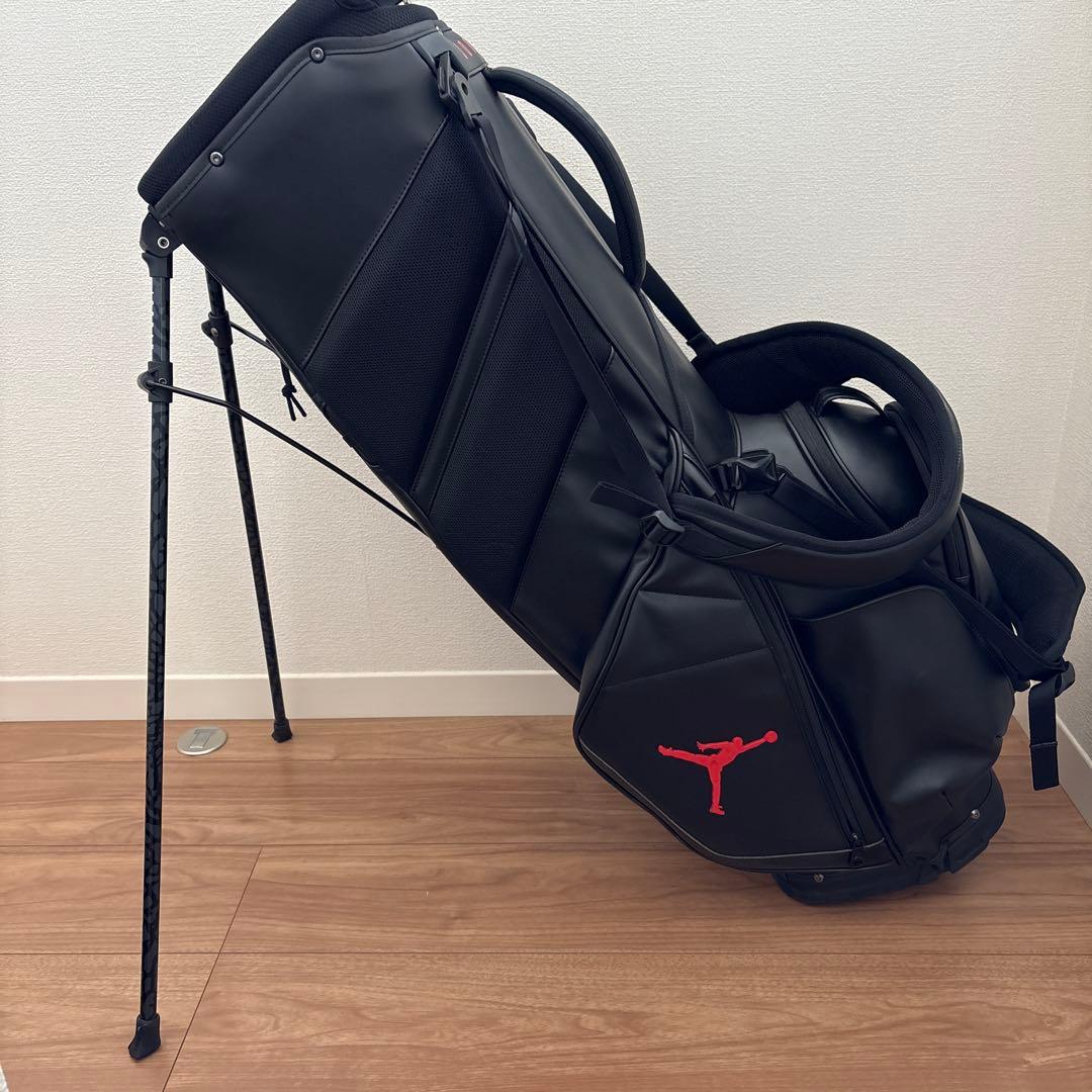 JORDAN フェイドアウェイプレミアムゴルフバッグ ブラック/レッド