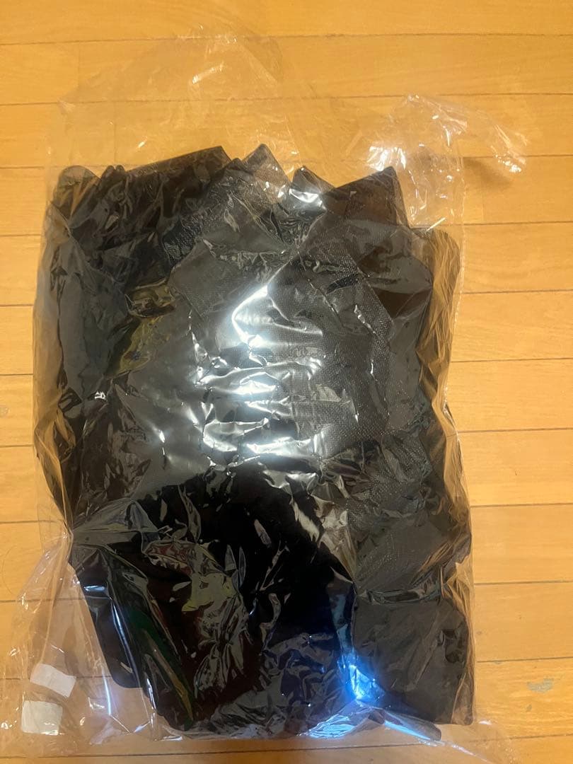 Frene ランダムフリルティアードボリュームスカート　ブラック(新品未使用)