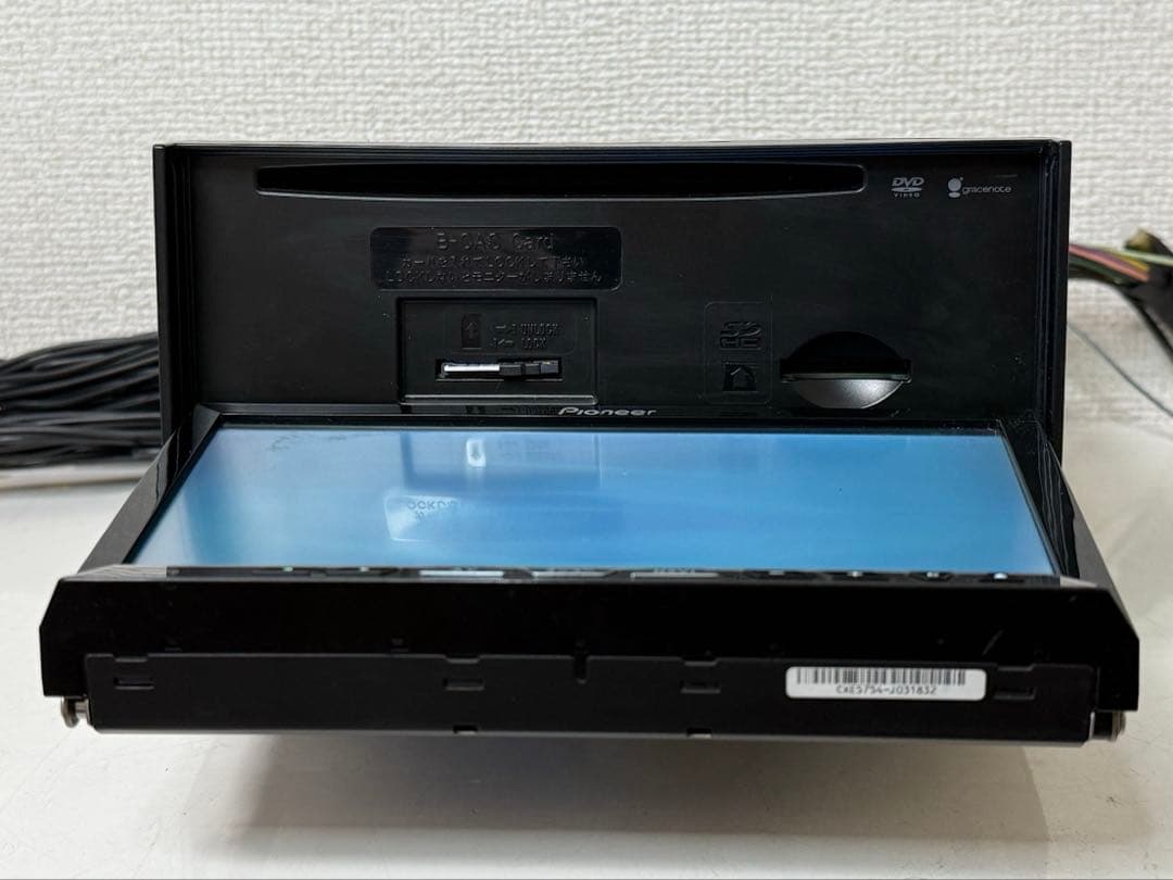 Pioneer パイオニア　マツダ純正　C9P9 V6 65カーナビ 2012年