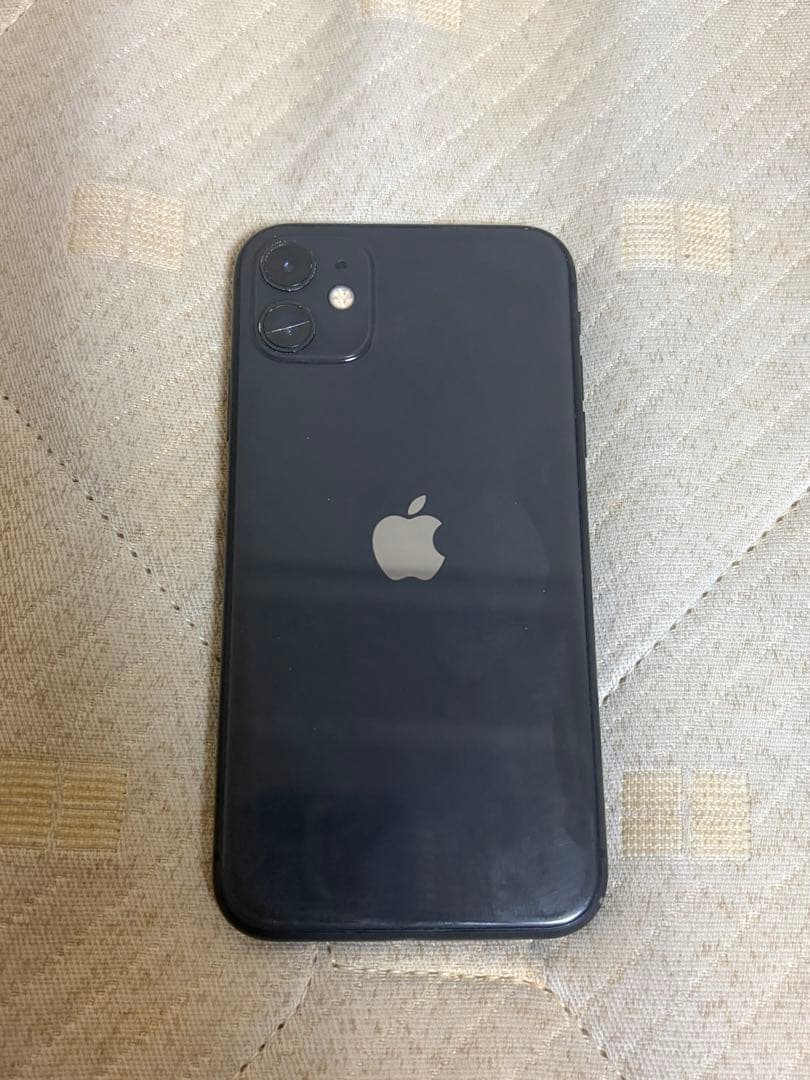 iPhone 11 Space Gray 128 GB 本体