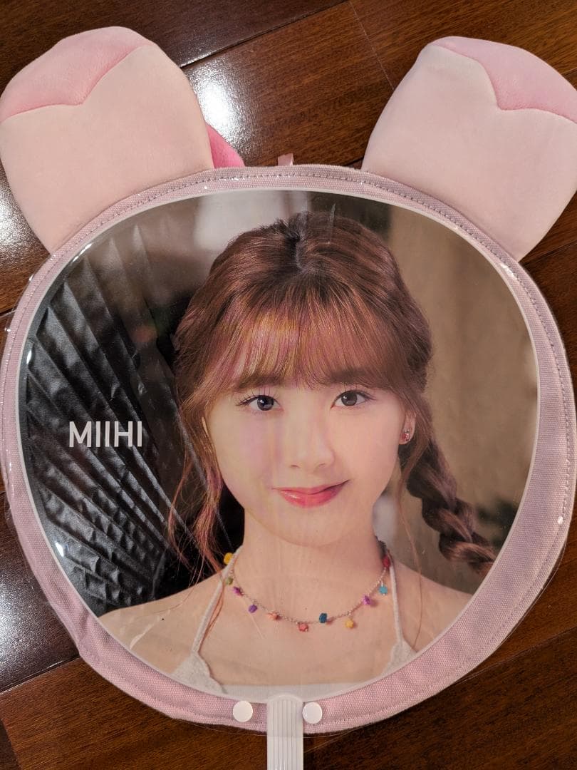 NiziU MIIHI うちわ ライト ストラップ カバー 他 ミイヒ ミーヒ