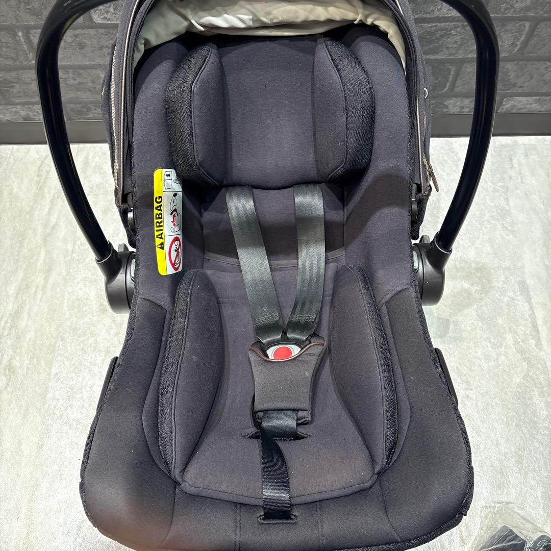 ちゃり♡ひま様　nuna チャイルドシート 一式