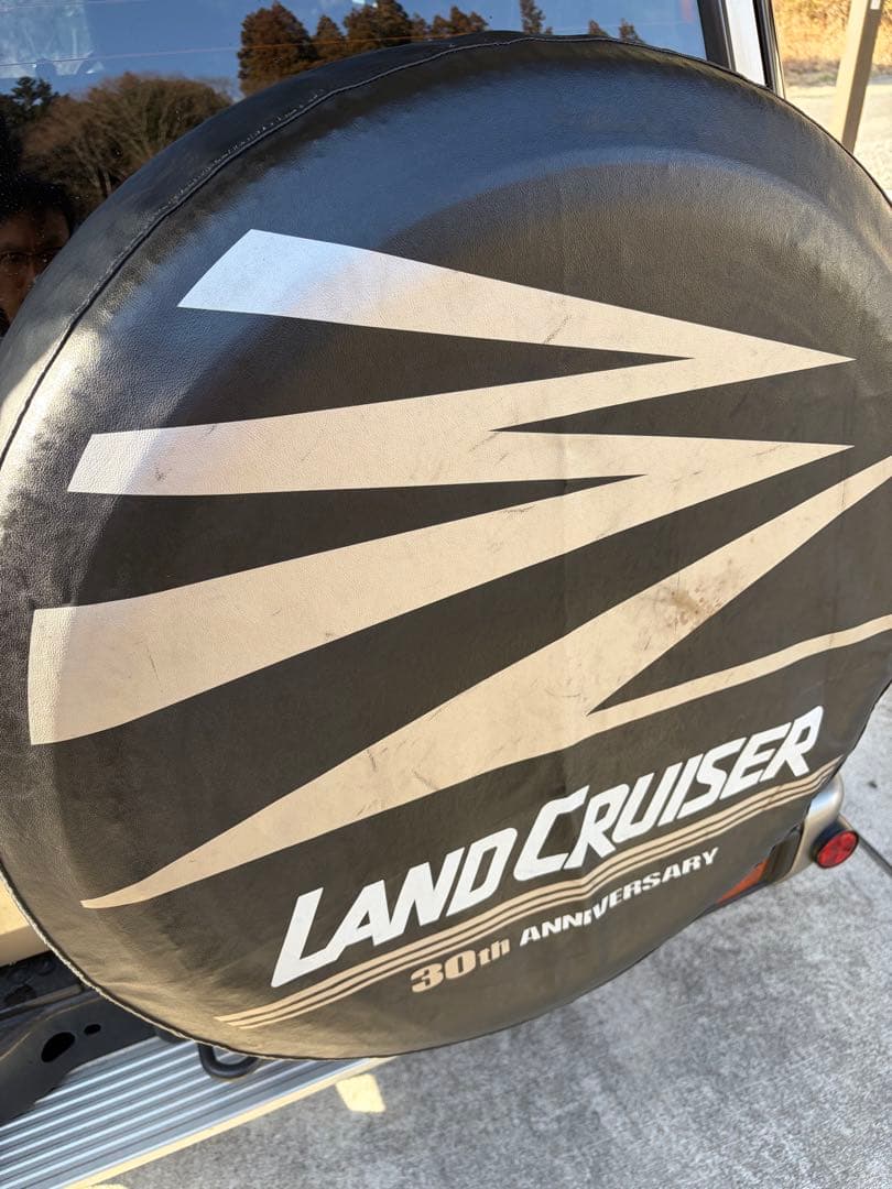 トヨタ純正】ランドクルーザー70 30周年記念 スペアタイヤカバー