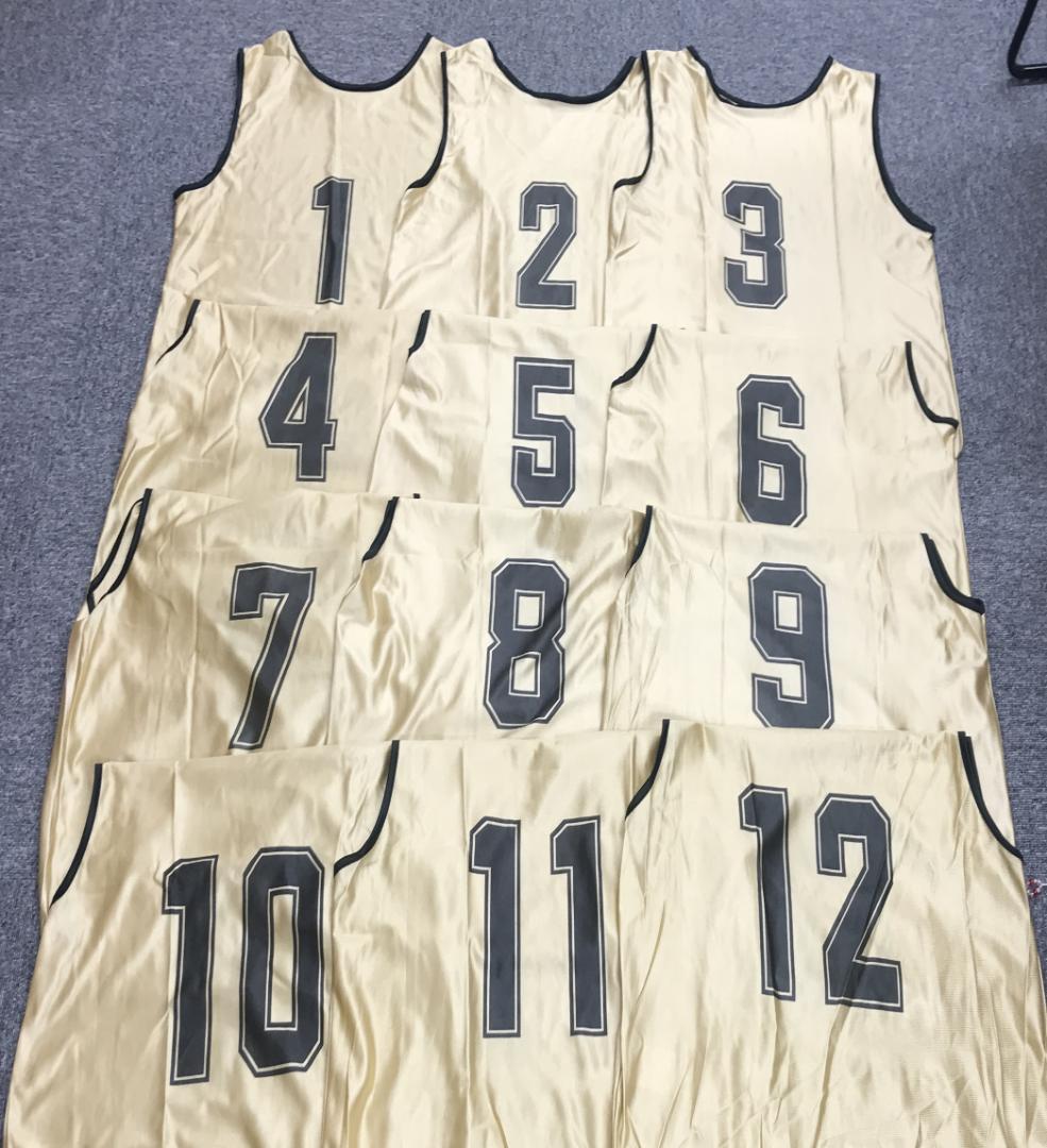 新品】ビブス20枚セット大人サイズ 背番号1～20 ゴールド - メルカリ