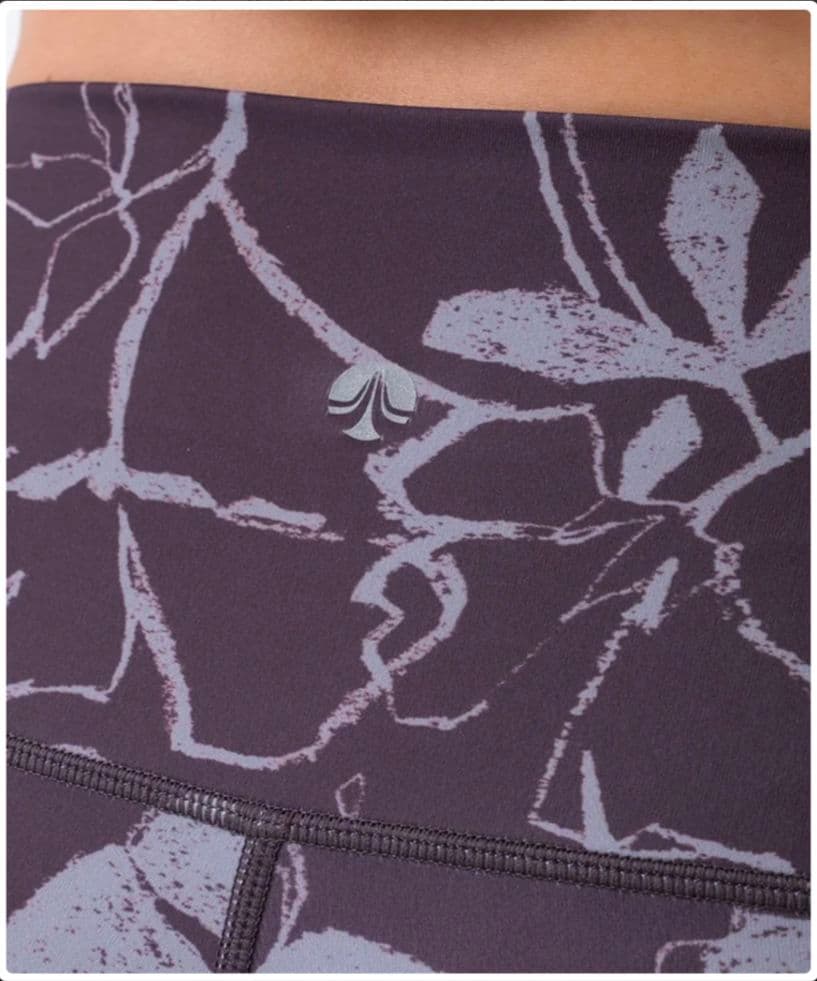 最新作SUKALA カップ付きTee＆レギンスセットアップ モカベージュLL新品