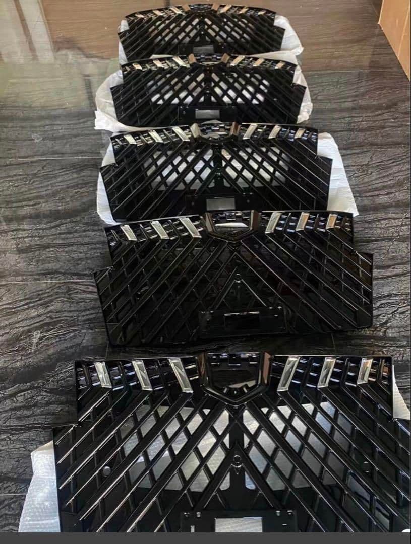 新品30系 アルファード 後期 SC用グリル WALD風デザイン　ガンメタ塗装