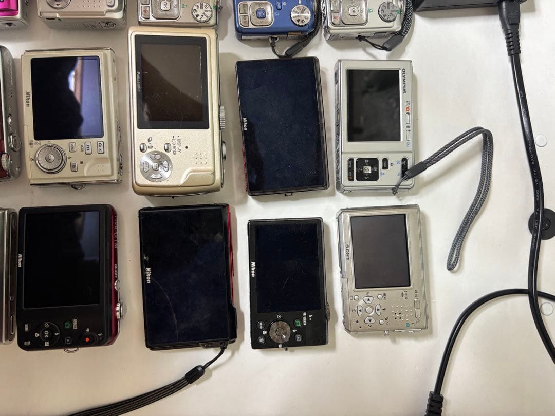 オリンパス、NIKONなど、コンパクトデジタルカメラ 15台セット、ジャンク品
