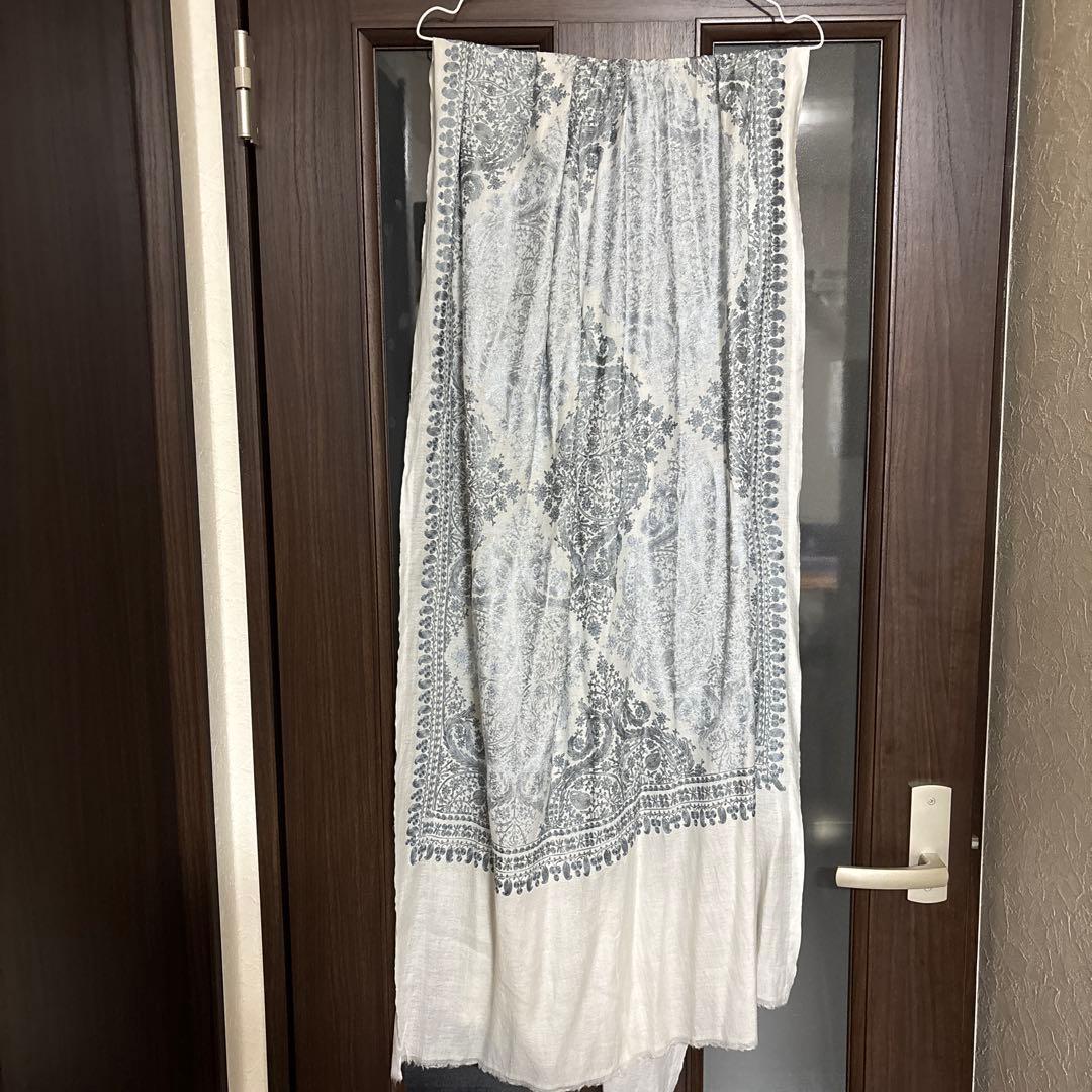 【お値引き不可】トルコで購入　刺繍ストール