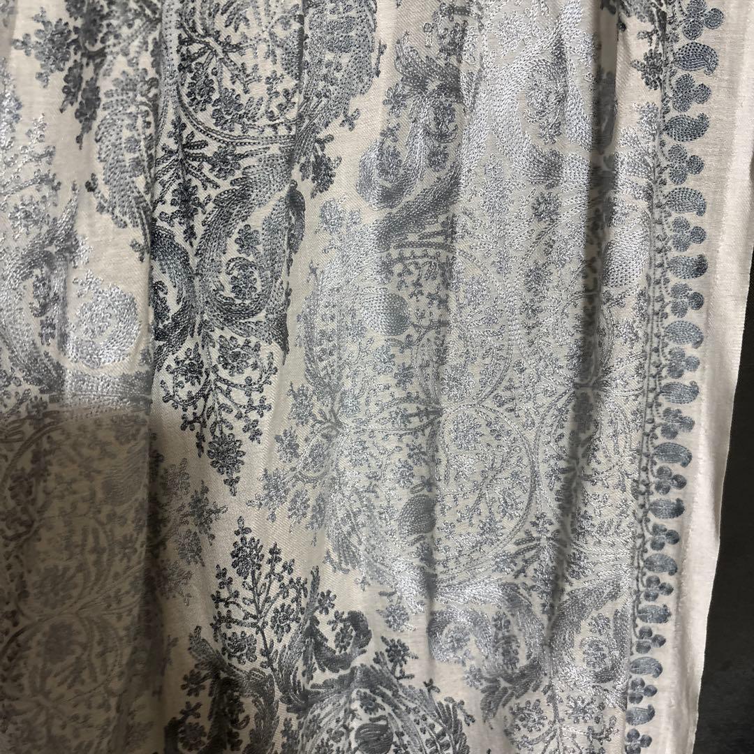 【お値引き不可】トルコで購入　刺繍ストール