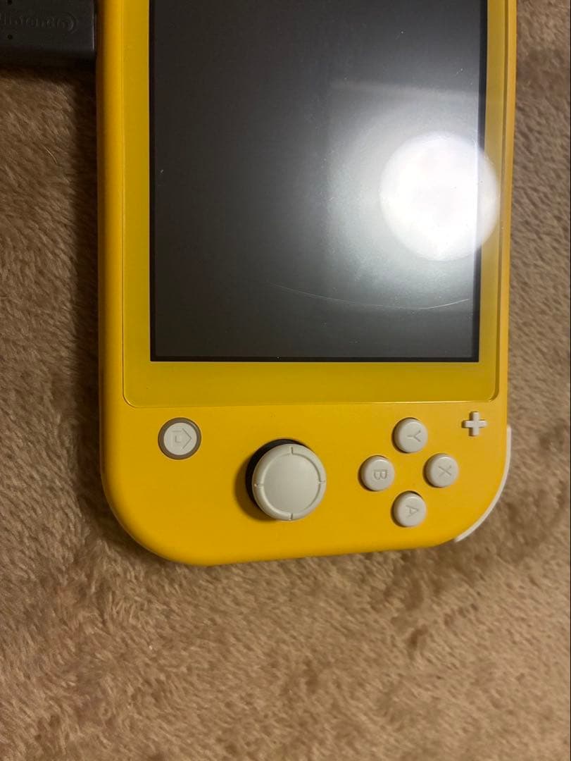 switch Lite イエロー
