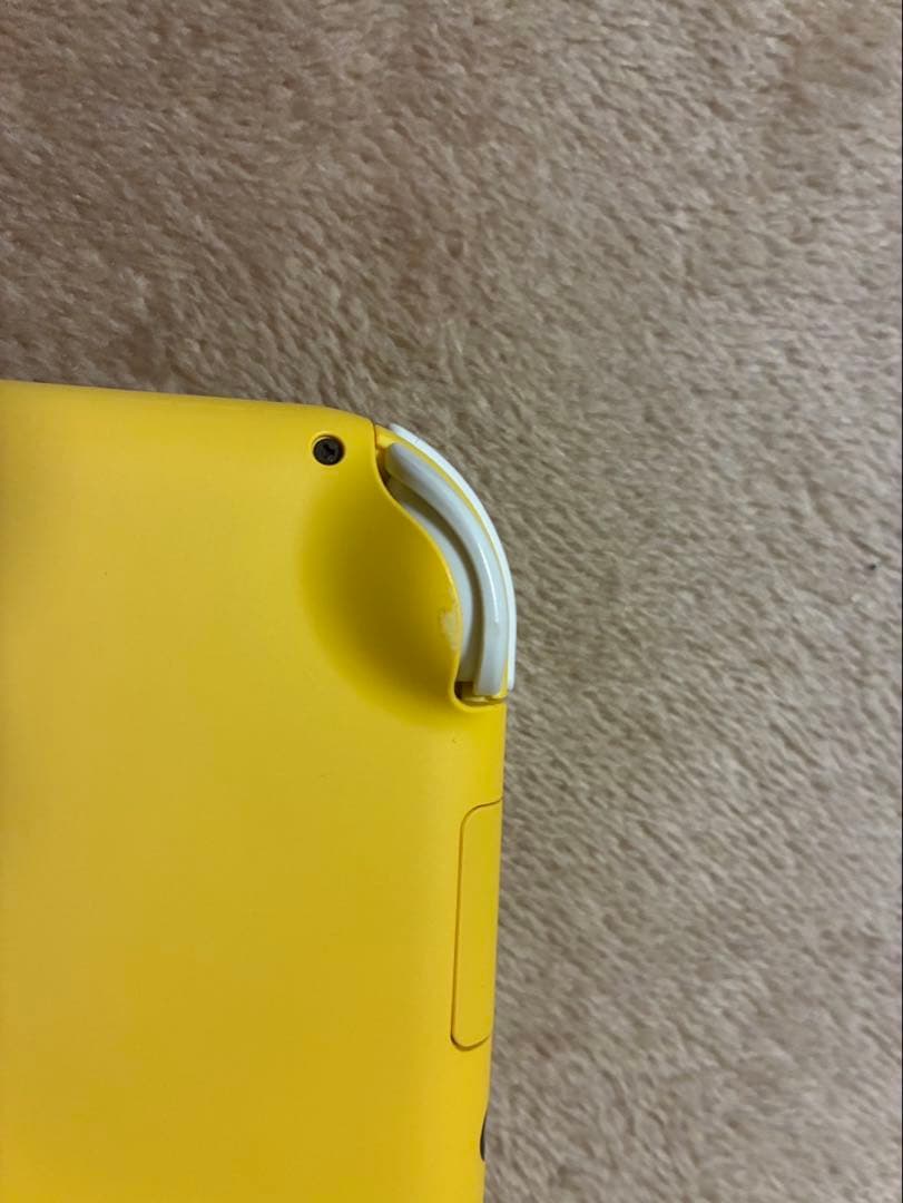 switch Lite イエロー