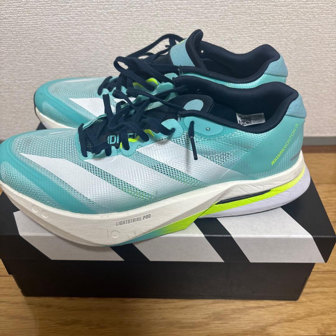 美品10キロ未満adidas アディゼロ ボストン13 25.5センチ