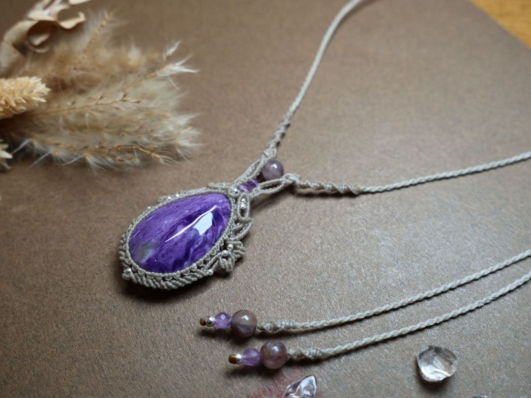 でんちゃん グリーンマイカ　チャロアイト　マクラメ　ネックレス