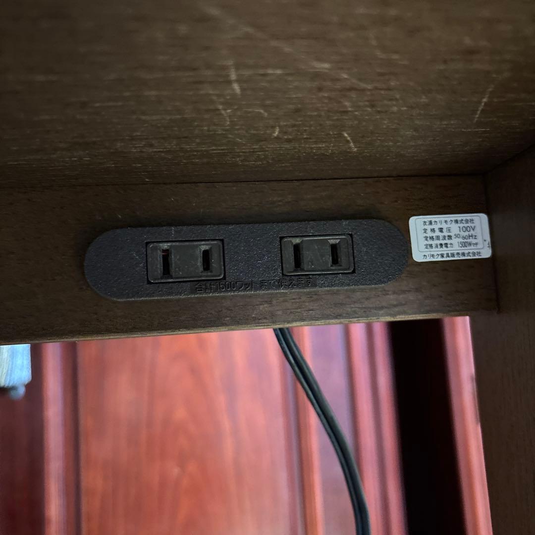 カリモク　　レンジボード・レンジ台　キャスター付き 送料込み　配線付き