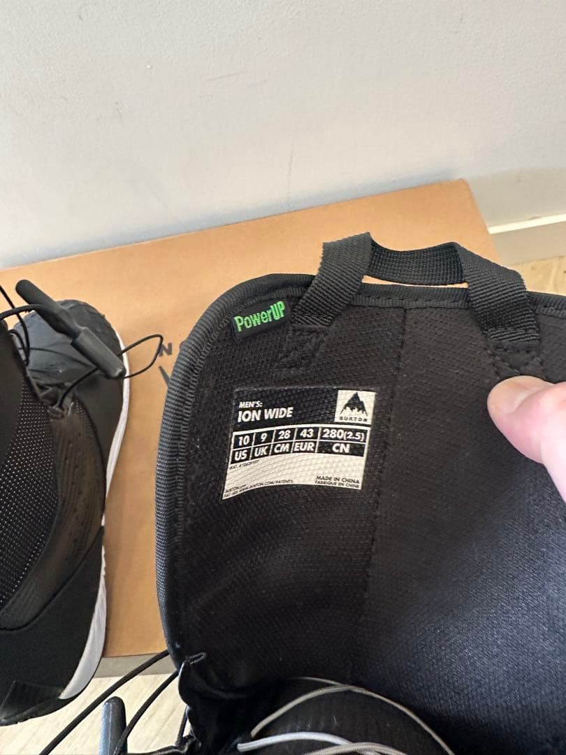 値下げ　Burton ion wide boots (23-24) 28 cm