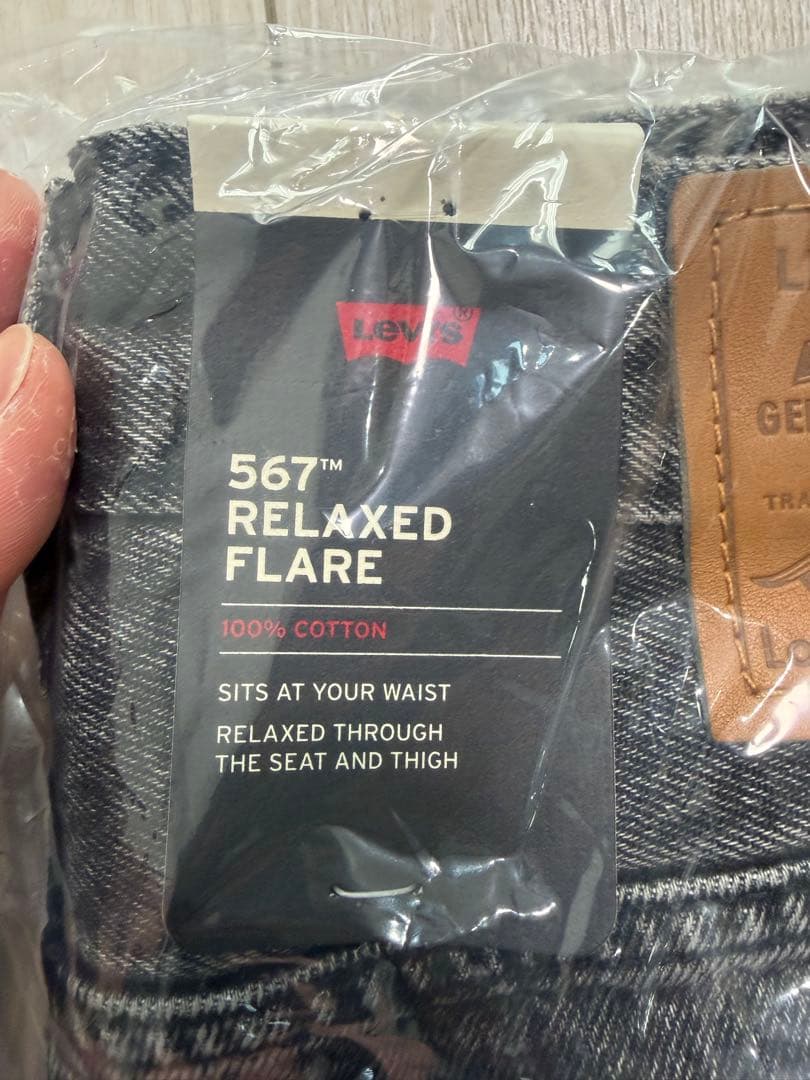 新品 リーバイス levi's 567 relax flare w34 l32 - メルカリ