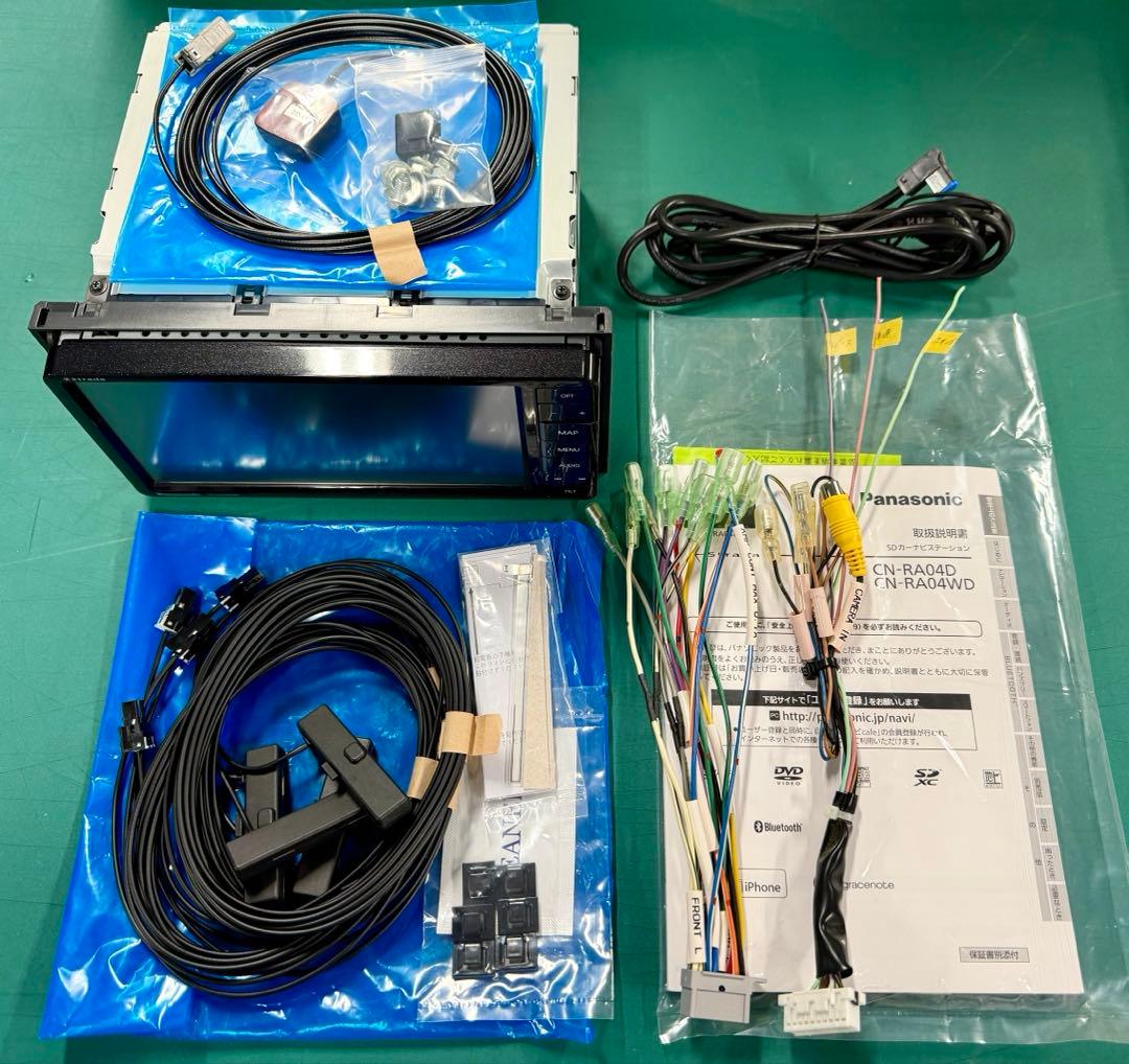 パナソニック 2DIN 200mmワイドフルセグナビ CN-RA04WD