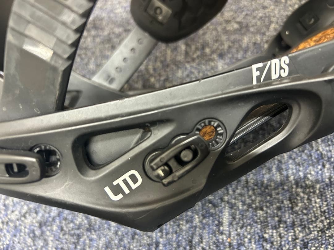 中古品　FLUX DS LTD (RE-758)