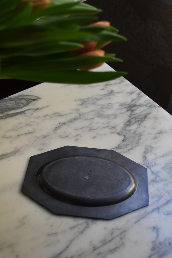 黒くなったエタン　長オクトゴナル皿(20.8㎝)　フランスアンティーク　印有