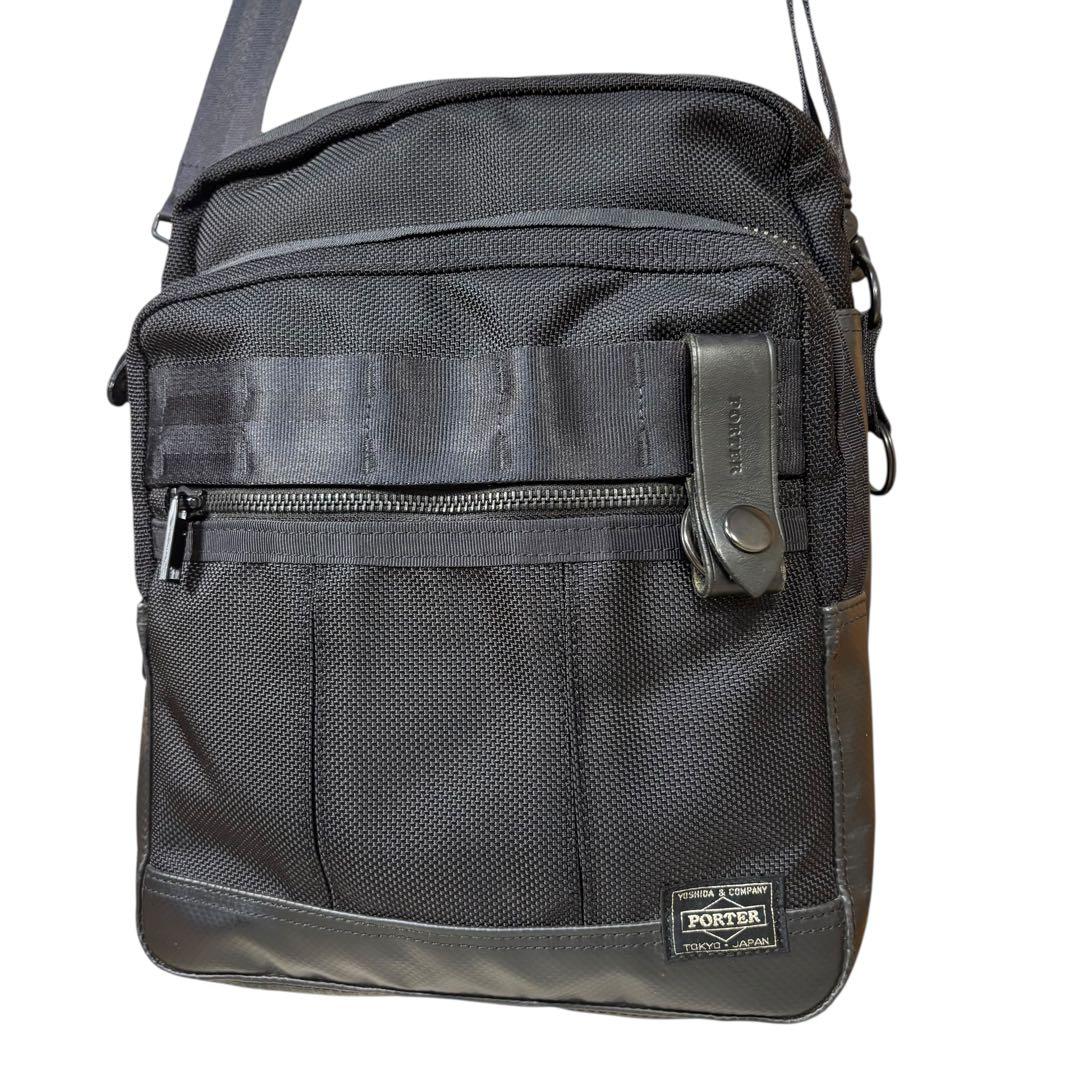 PORTER ヒート　メッセンジャーバッグ　ショルダーバッグ　ブラック