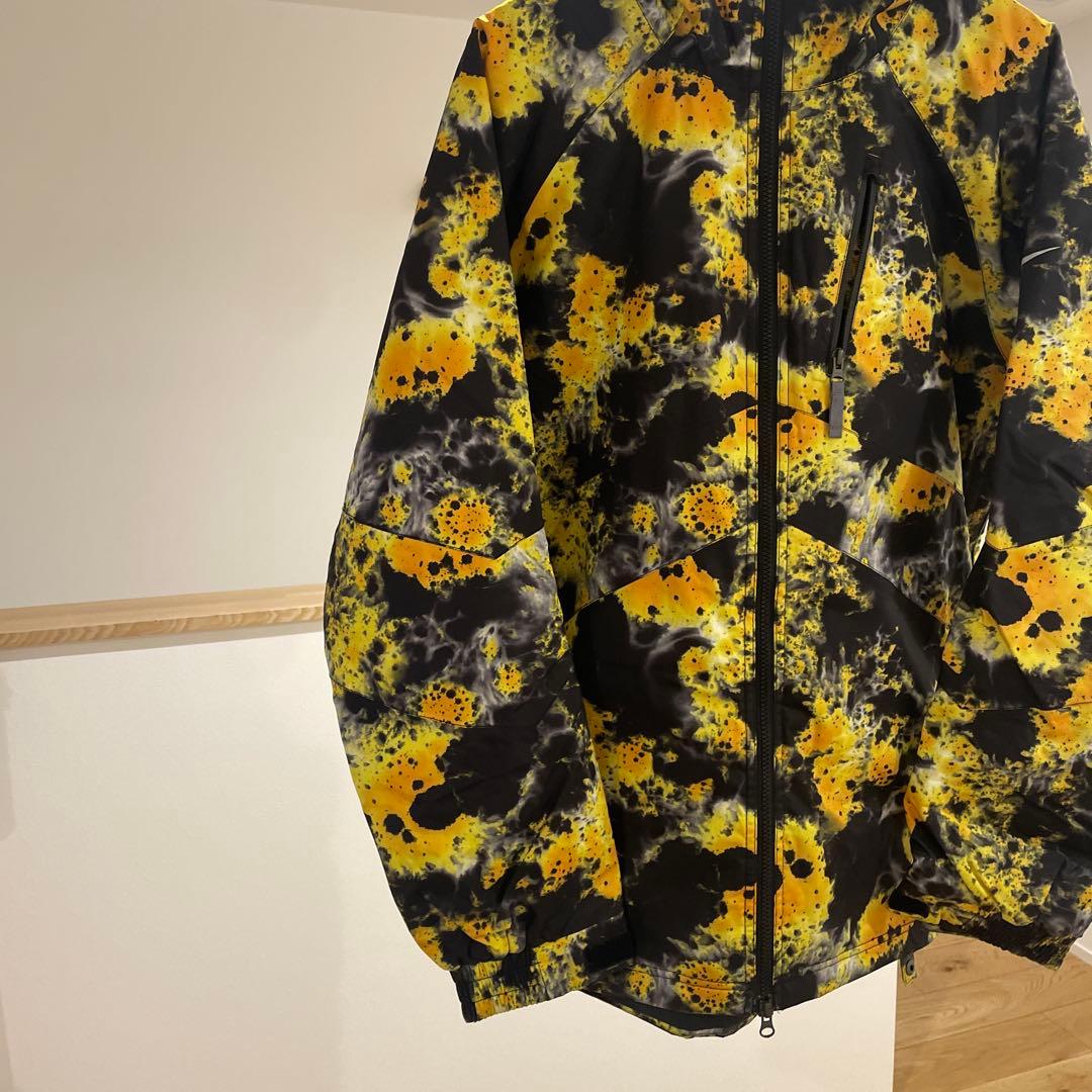 NIKE nike スノーボード用ウェア 黒・黄色・グレー カモフラージュ