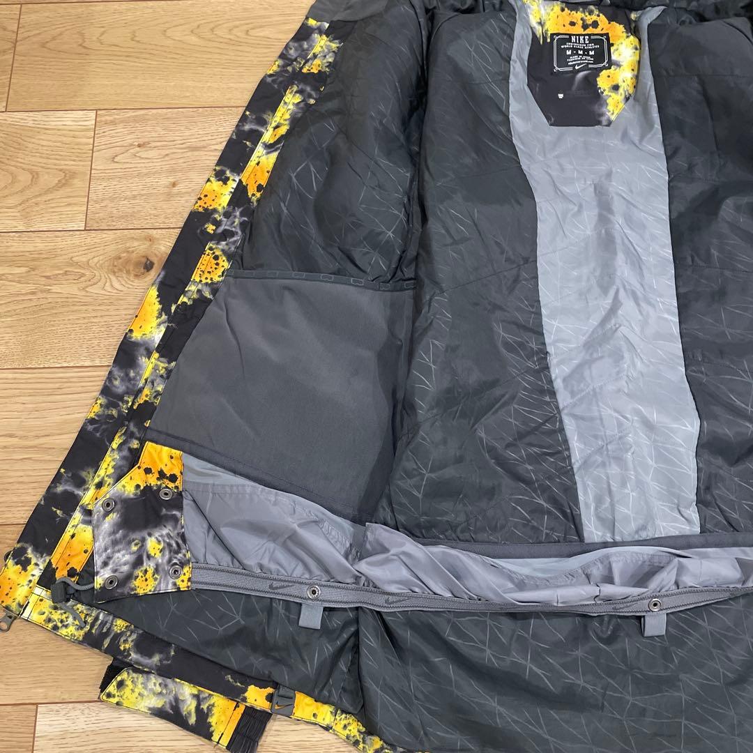NIKE nike スノーボード用ウェア 黒・黄色・グレー カモフラージュ